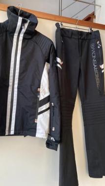 SuperDry Ski Jack  + broek (maat S)
