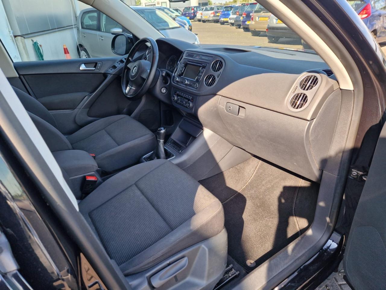 TE KOOP VOLKSWAGEN TIGUAN 1.4 TSI R-LINE EURO 5 MET TREKHAAK