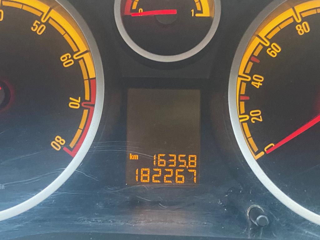 Opel Corsa corsa 1.4 start/stop cosmo