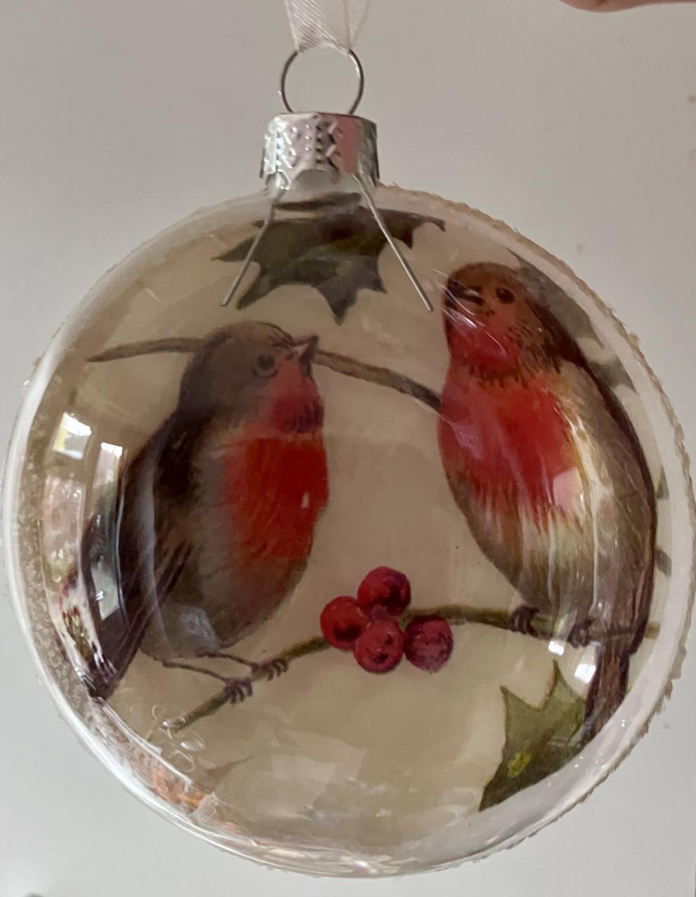 Glazen kerstballen, Roodborst