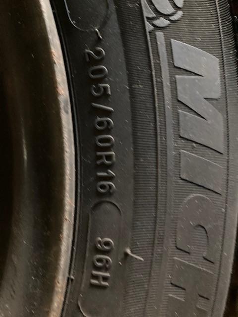 Winterbanden 205/60 R16 Michelin Alpine5 6mm+