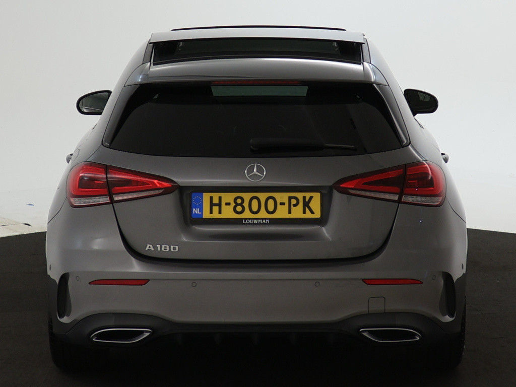 Mercedes-Benz A-Klasse 180 business solution amg | panoramadak | sfeerverli