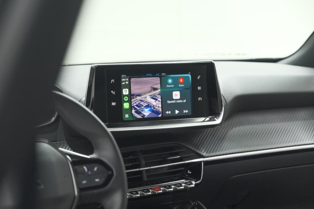 Peugeot 2008 puretech 130 allure