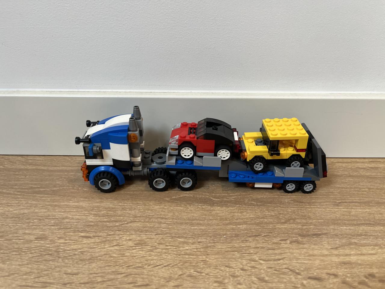 LEGO Autotransport