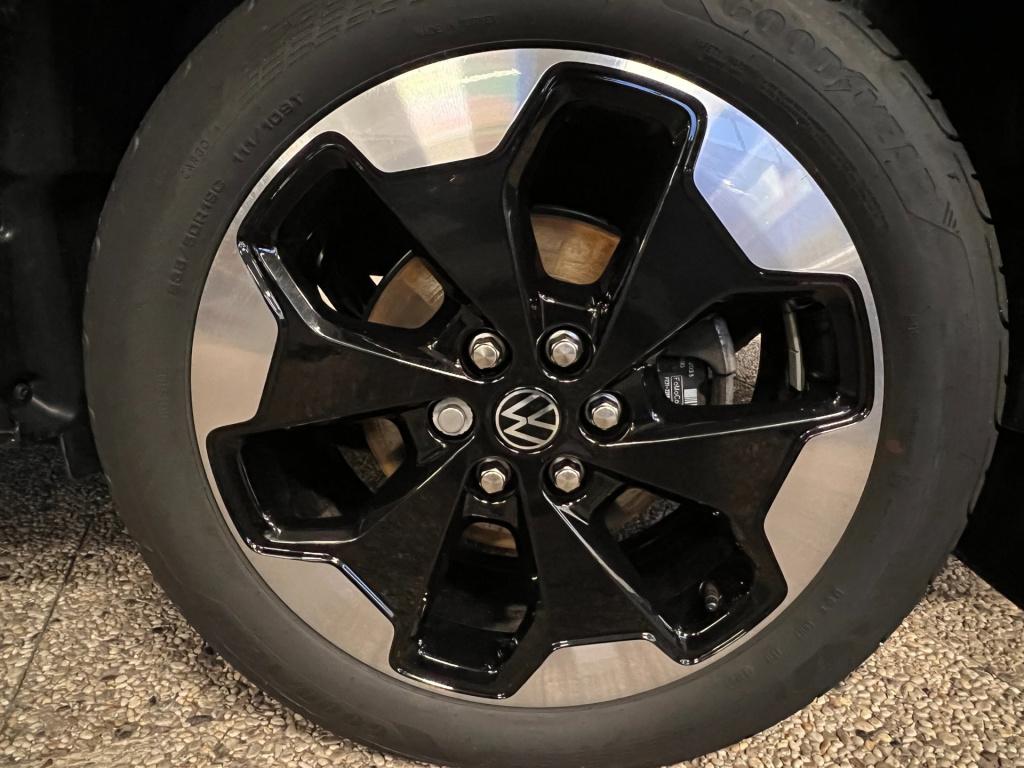 Volkswagen E-transporter 32 l2h1 bulli 64 kwh bulli 285pk, trekhaak enz..