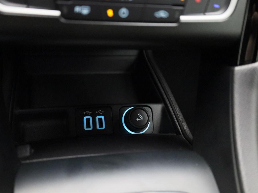 Ford Mondeo wagon 2.0 ivct hev st-line | automaat | navigatie | apple carpl