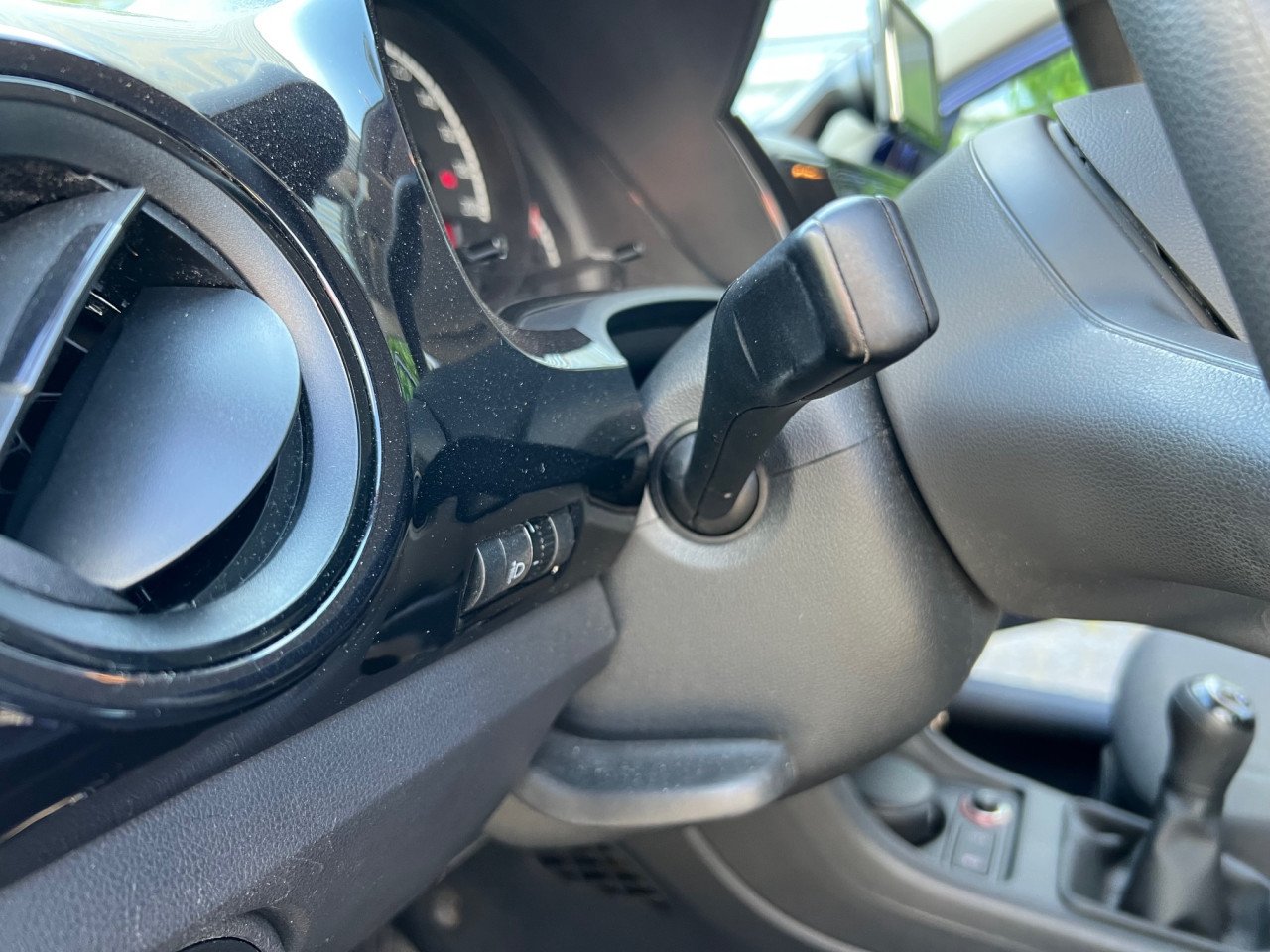 Schitterende VW UP uit 2015 met slechts 64.000 km