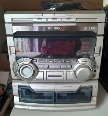 Stereo surround installatie  Philips FD 830C