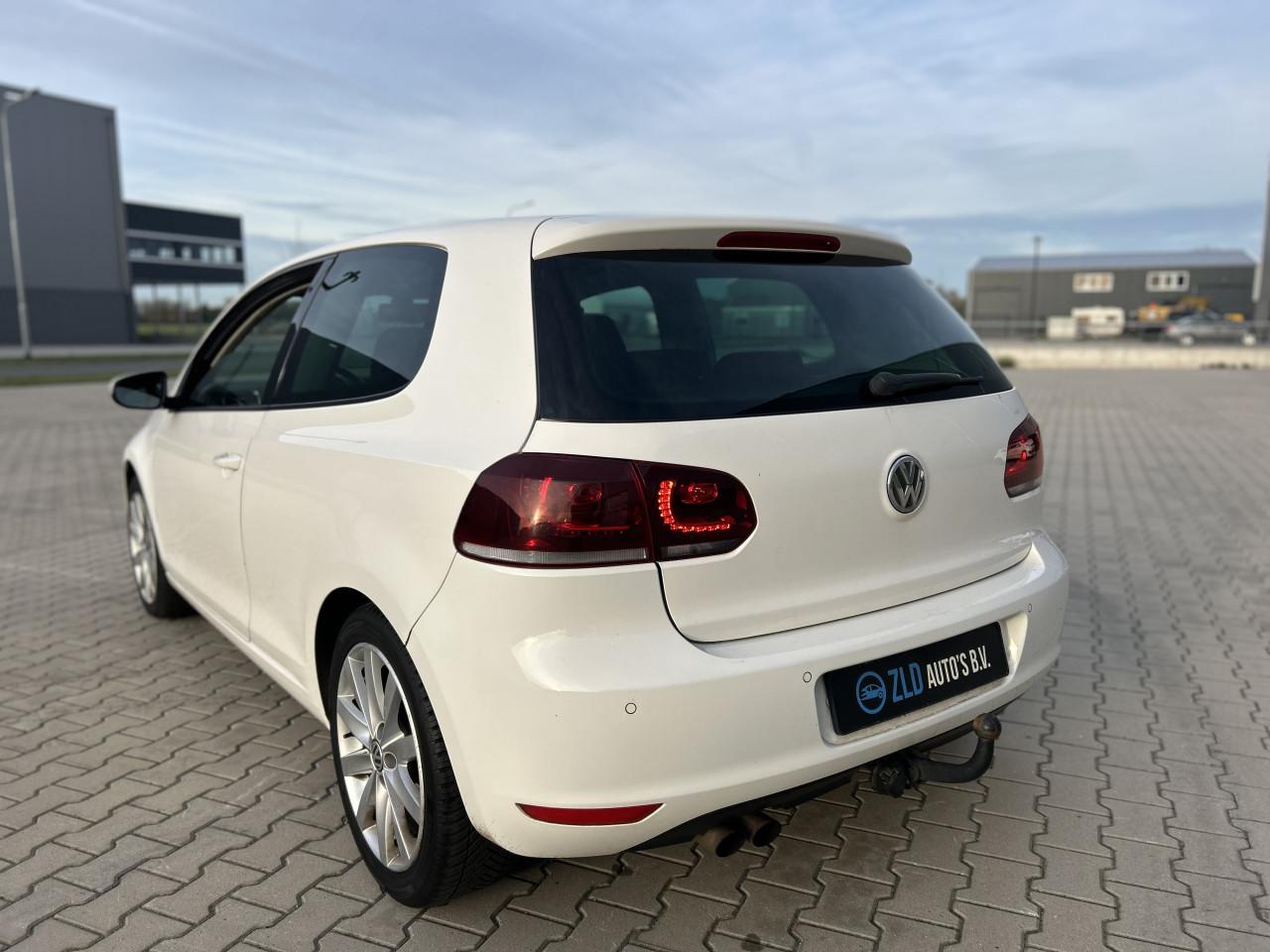 Volkswagen Golf 1.4 TSI Highline|CARPLAY/STOELV.|TREKH.