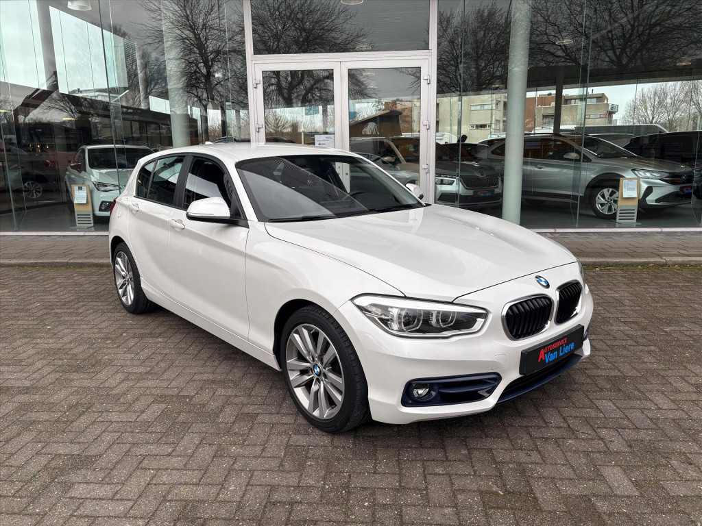 BMW 1 Serie (f20) 118i 136pk aut steptronic sport line | unieke km stand|ri