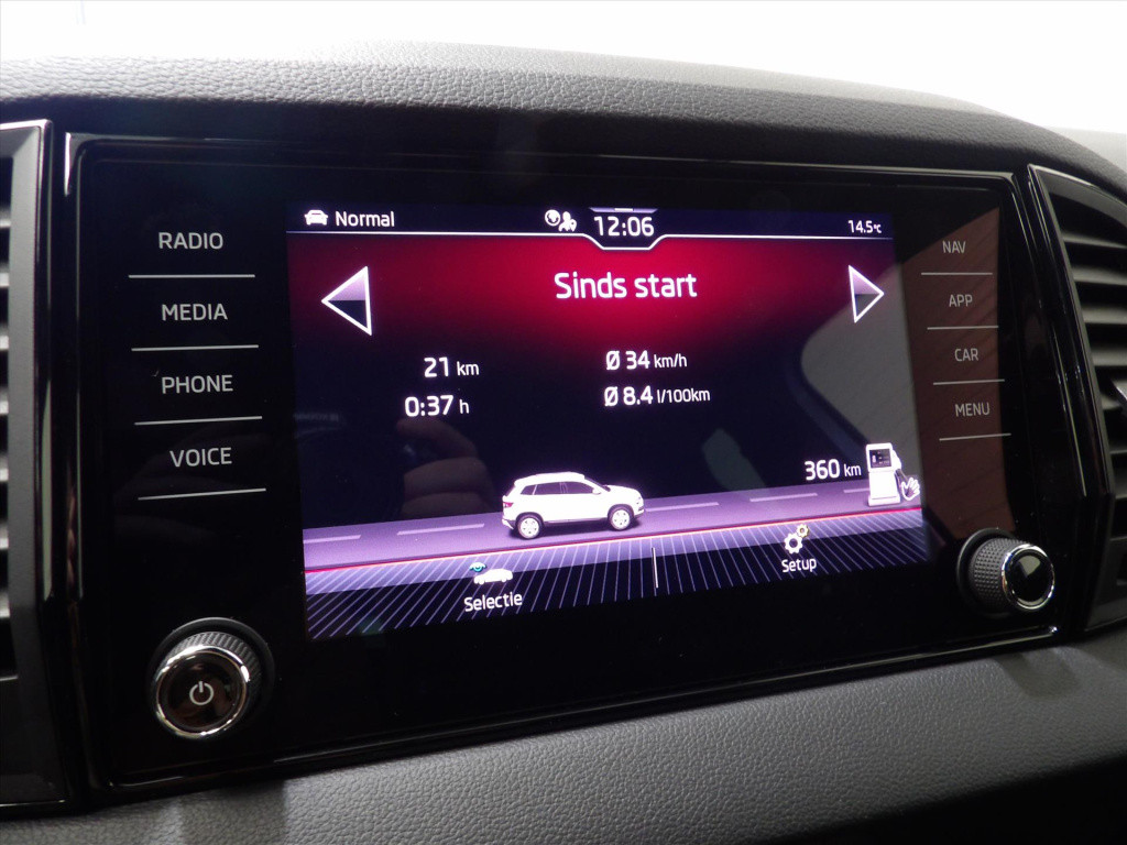 Skoda Karoq 1.5 tsi greentech act150pk sportline business