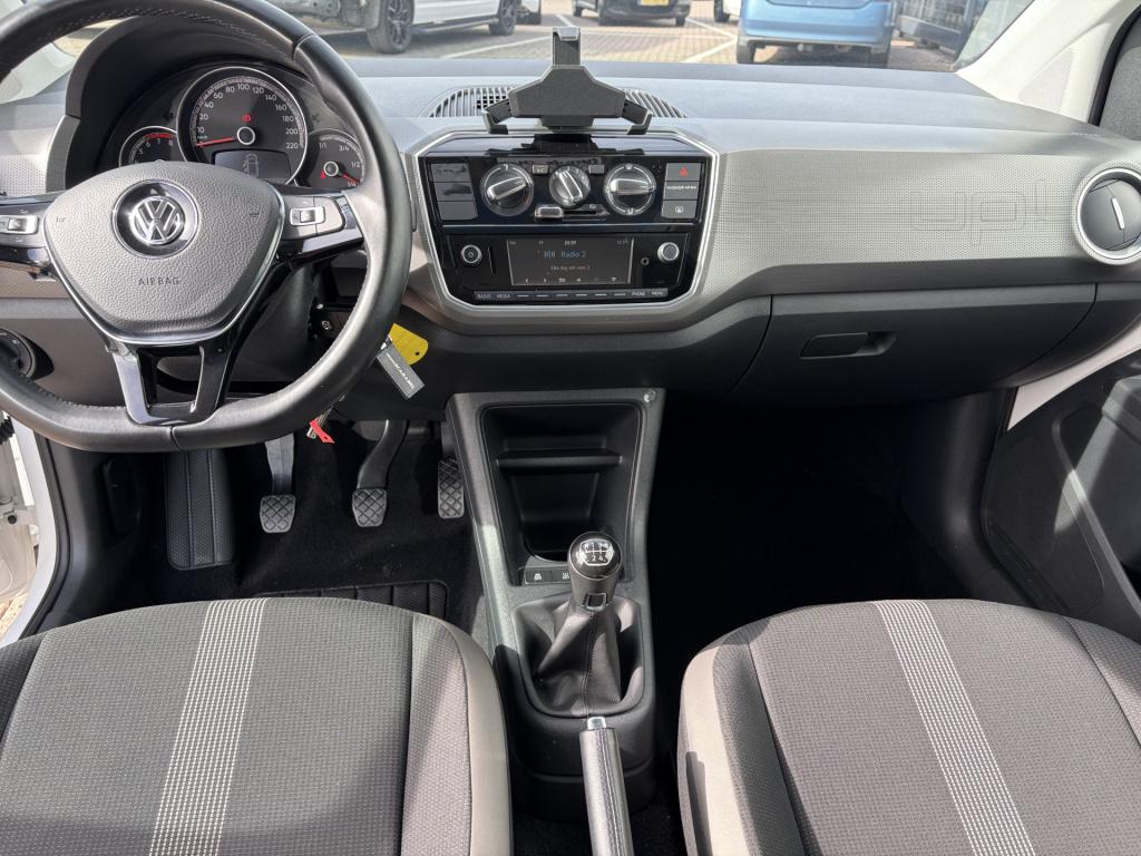 Volkswagen UP! 1.0 tsi 90pk high up 5drs. pano dak