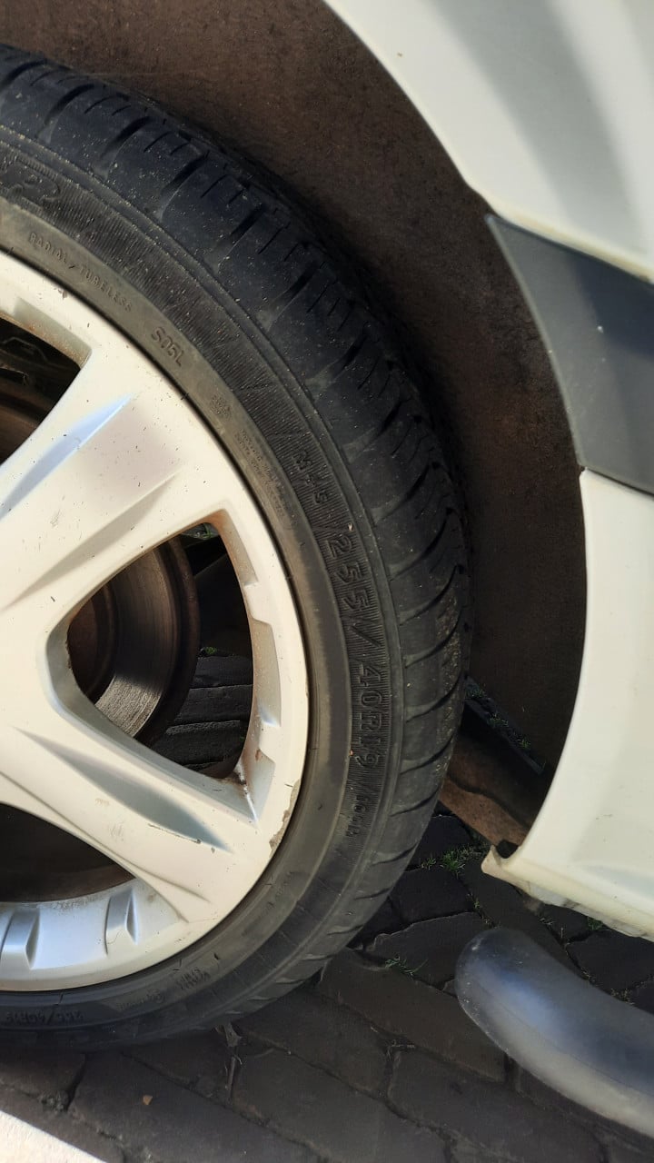 19 inch Mercedes vito velgen met banden