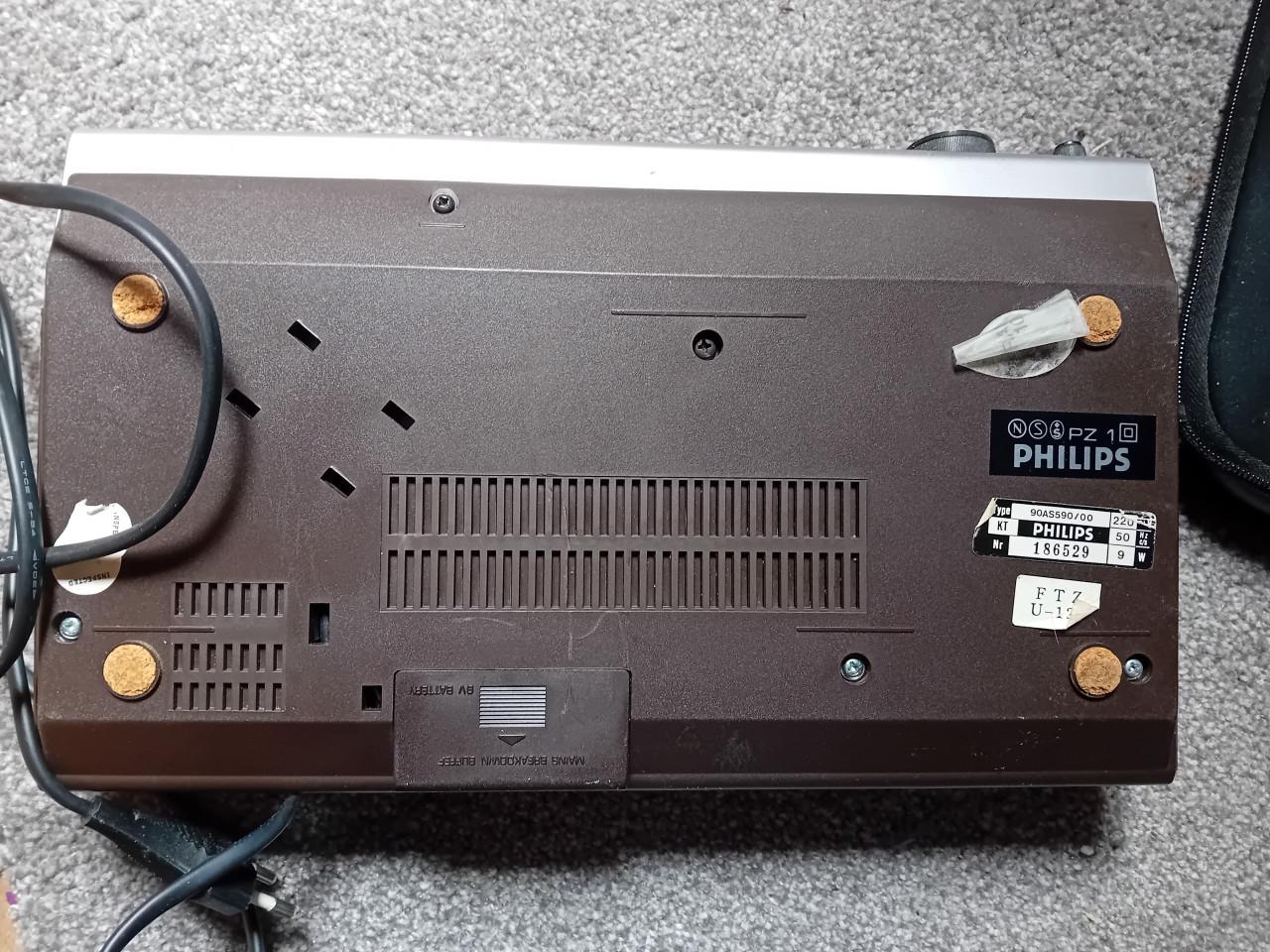 Oude Philips wekker radio