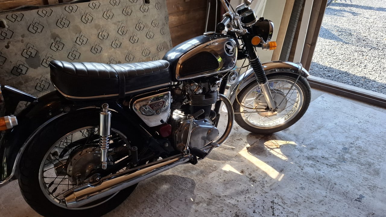 Honda cb 450 k1 17.000km