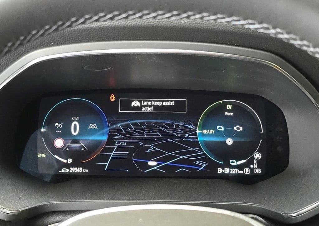 Renault Captur 1.6 e-tech plug-in hybrid 160 iconic