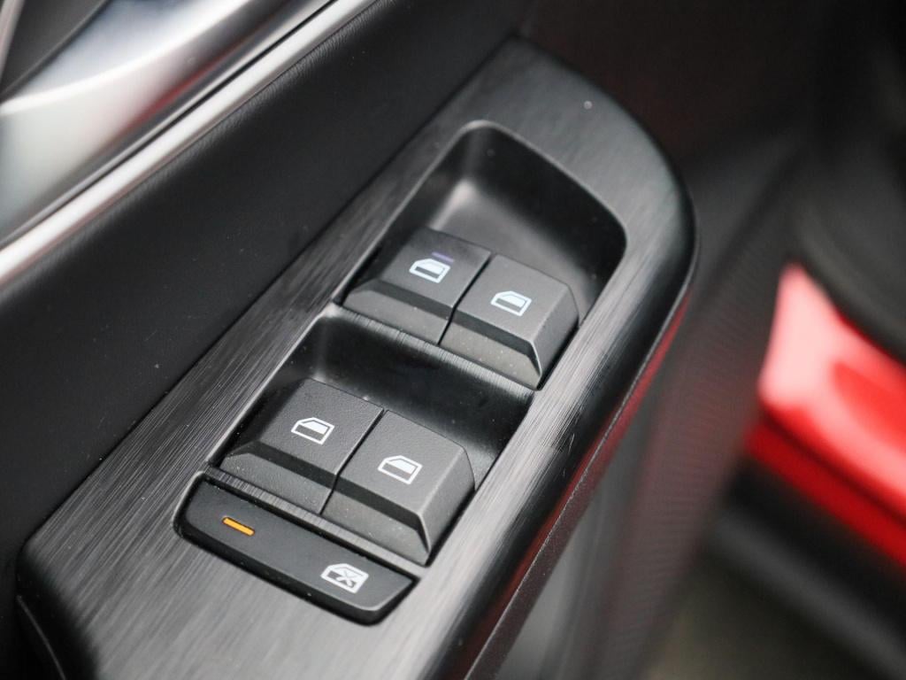 MG ZS mg hybrid+ 1.5 hybrid+ luxury