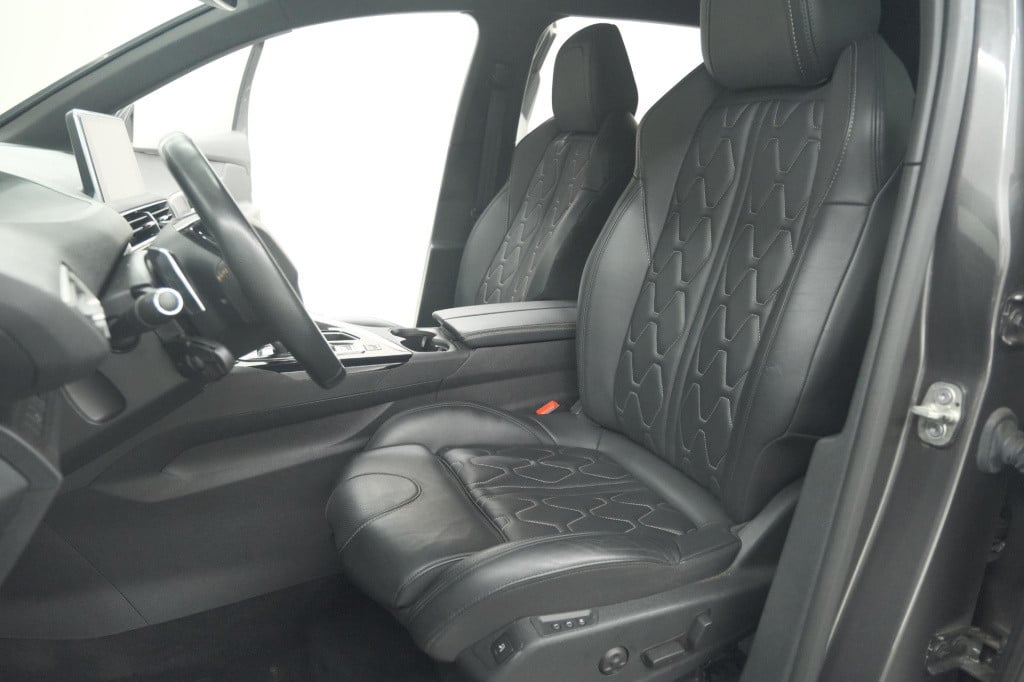 Peugeot 3008 1.6 puretech 180 gt line | camera | dodehoekdetectie | adaptie