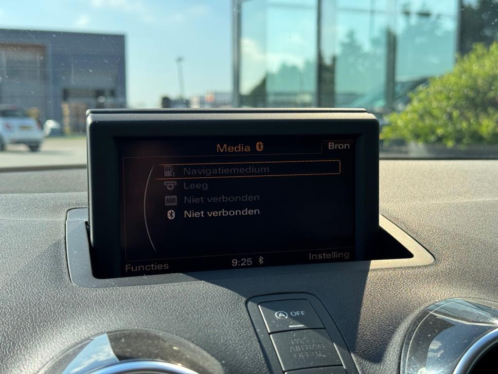 Audi A1 Sportback 1.4 tfsi ambition * cruise control * clima * navigatie * 