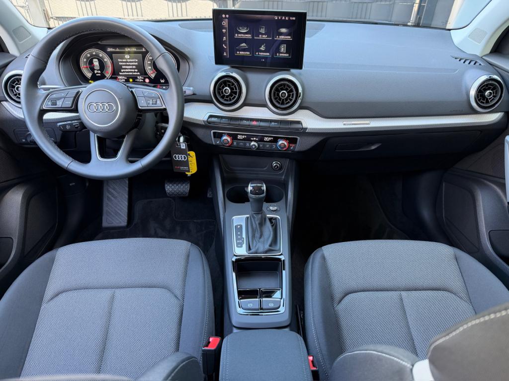 Audi Q2 35 tfsi 150pk s-tronic s-line | camera | carplay | adap. cruise | r
