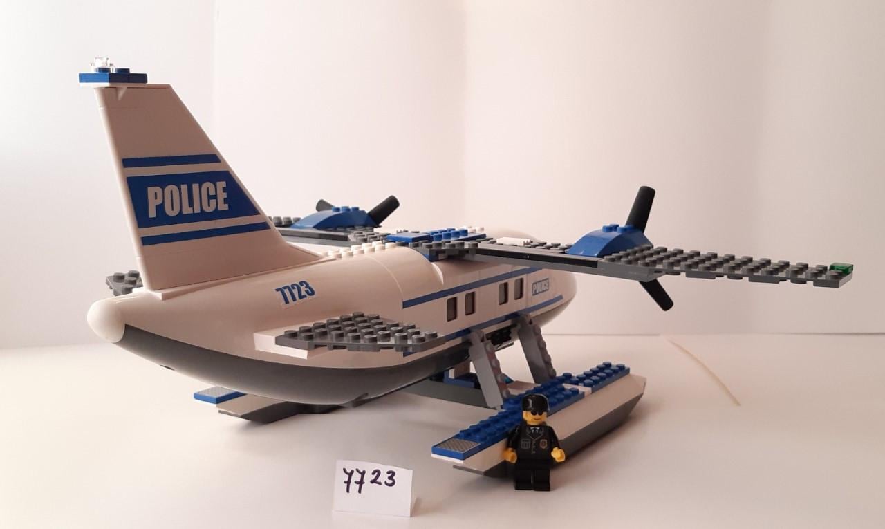 Lego City 7723: Politie watervliegtuig met piloot