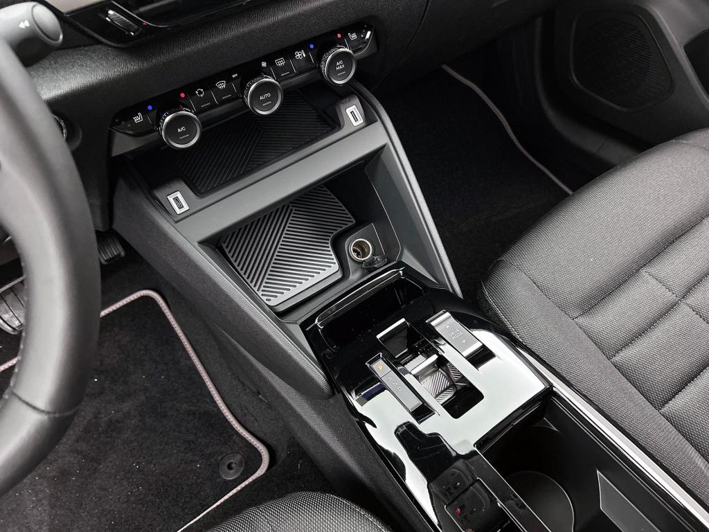 Citroen C4 hybrid 145pk automaat collection | rijklaar | stoelverwarming | 