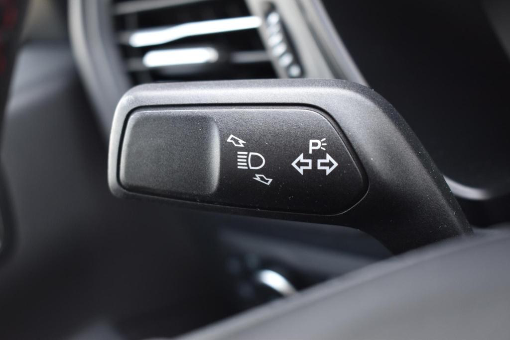 Ford Kuga 2.5 phev st-line x | climate control | adaptieve cruise control |