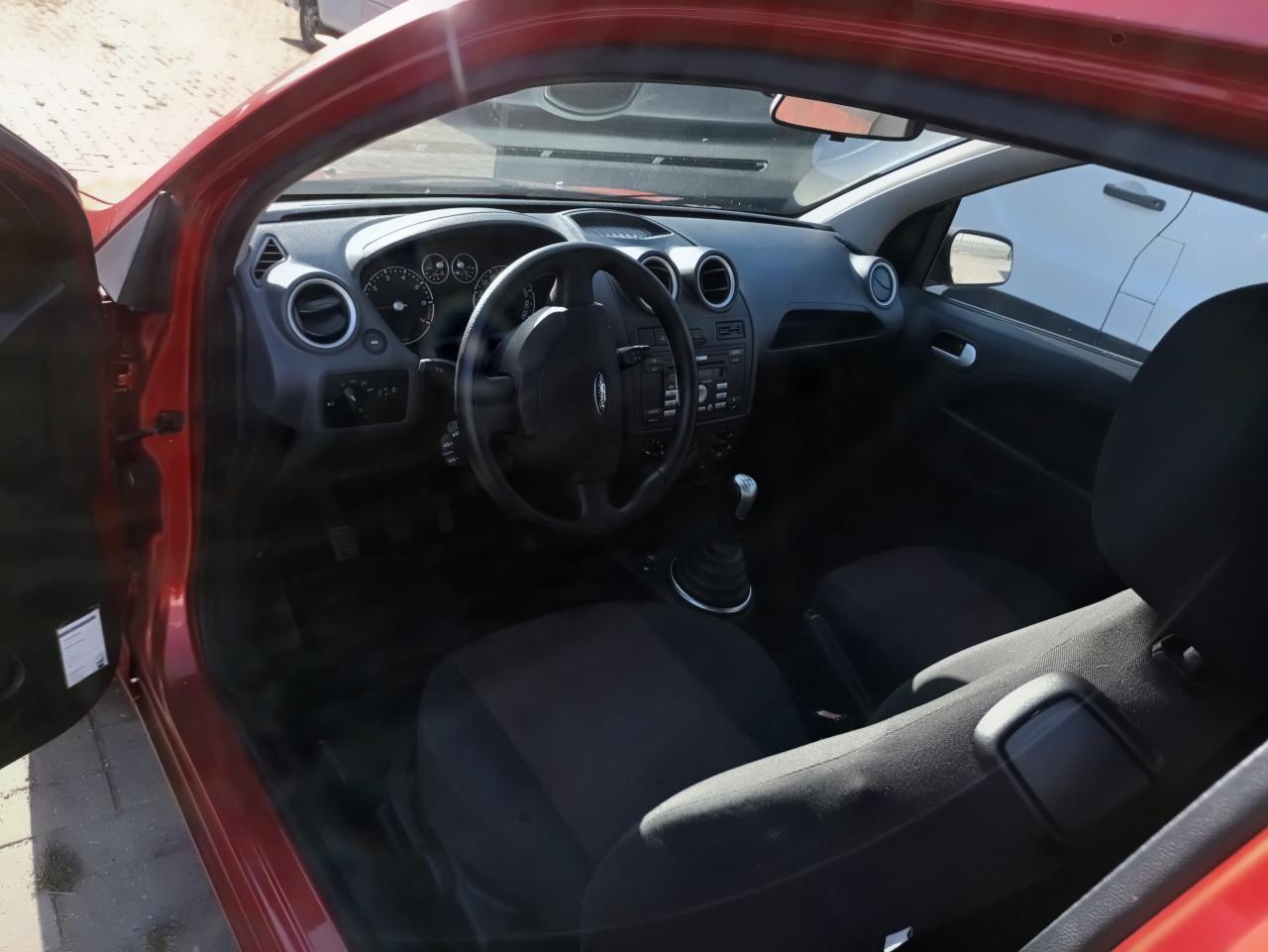 Ford Fiesta 2006 / 80.000KM