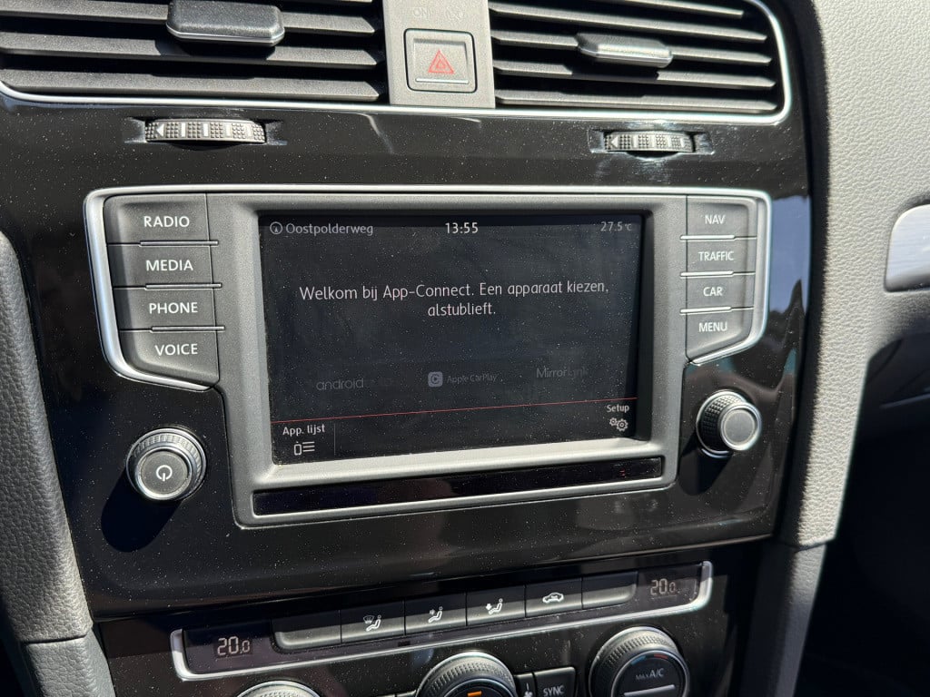 Volkswagen Golf 1.4 tsi act connected series