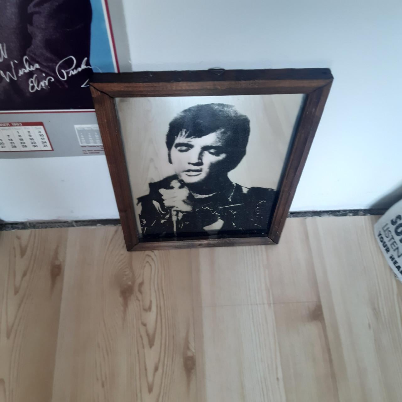 Elvis Presley items