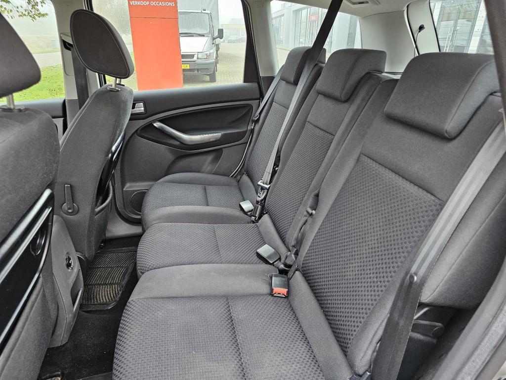 Ford C-max 2.0-16v titanium