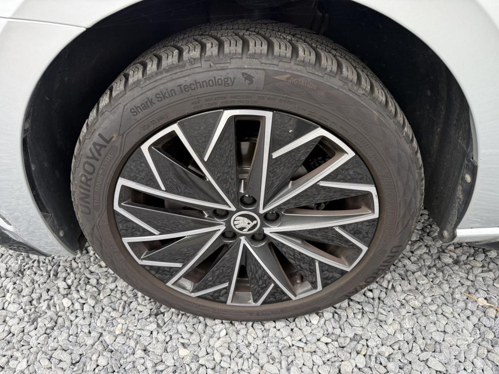 Skoda Scala 1.0 tsi automaat monte carlo sport business 5-drs