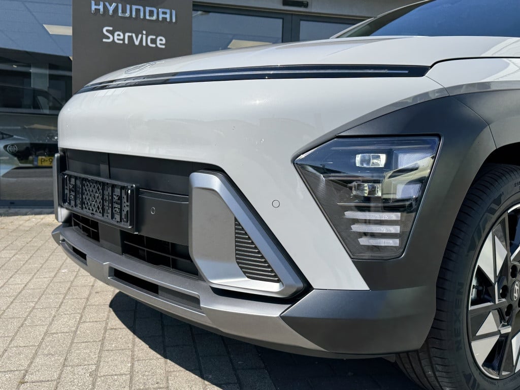 Hyundai Kona 1.6 gdi hev comfort smart | navigatie | elek. kofferbak | crui