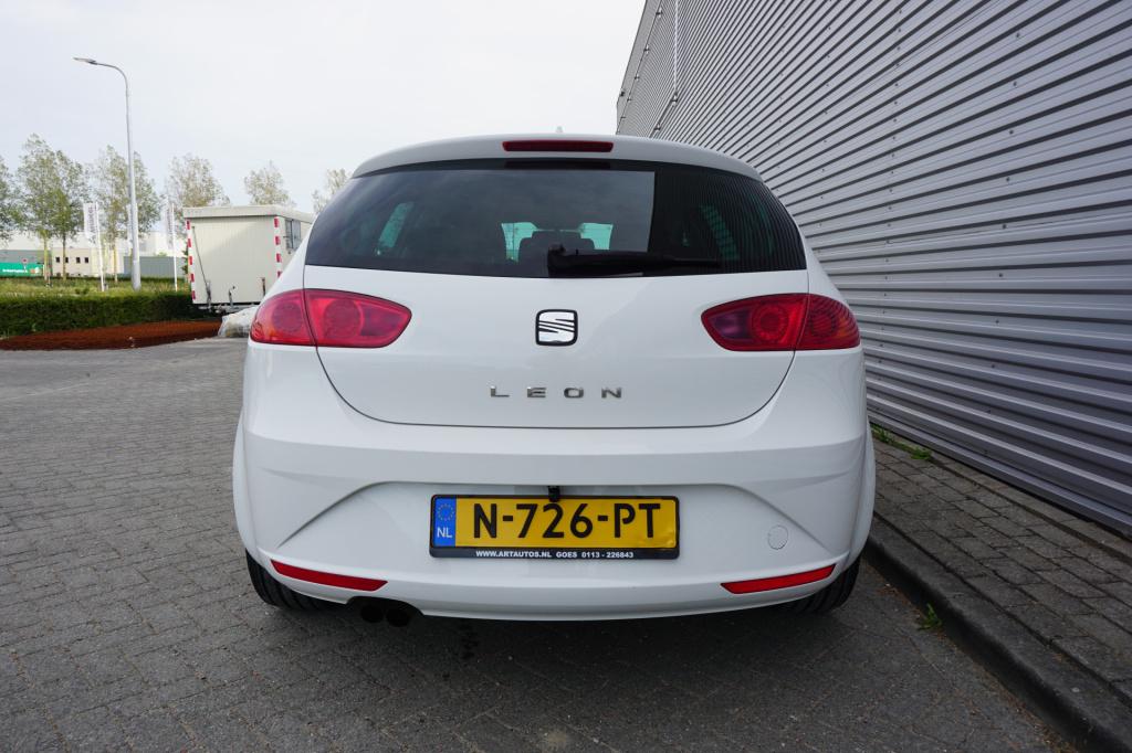 Seat Leon 1.4 tsi reference airco / navi / cruise / camera / stoelverw. / c
