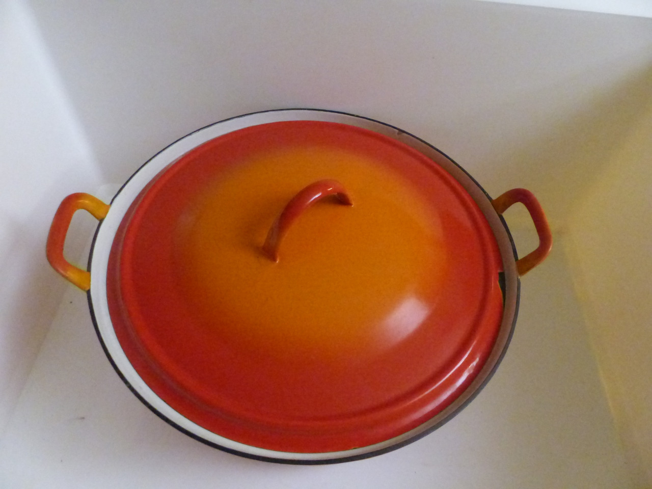 Pan gietijzer groot zwaar groot gezin 36diam15h oranje kwaliteit van toen!