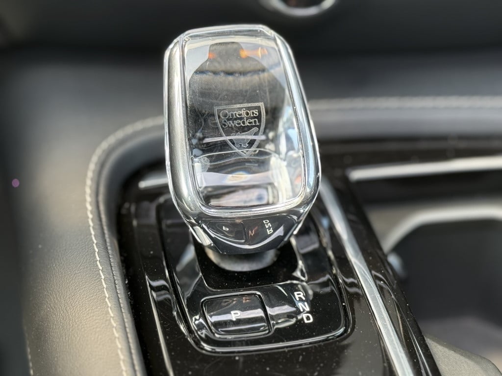 Volvo V60 t6 398pk recharge plus dark| panodak| adap.cruise| trekhaak| cam