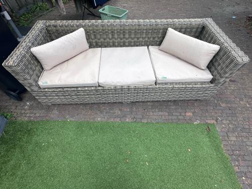 Gratis af te halen, tuinbank