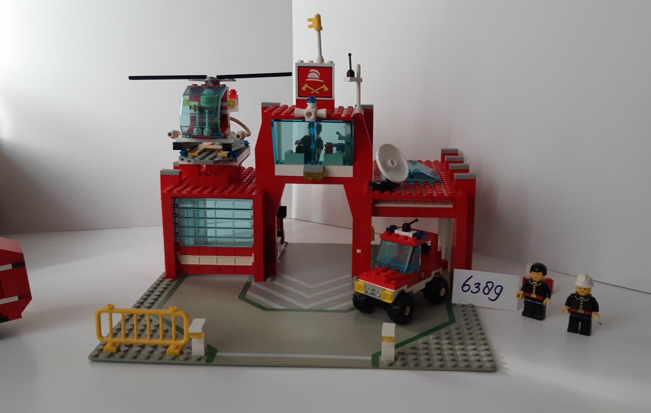 Lego Classic Town 6389: brandweerkazerne