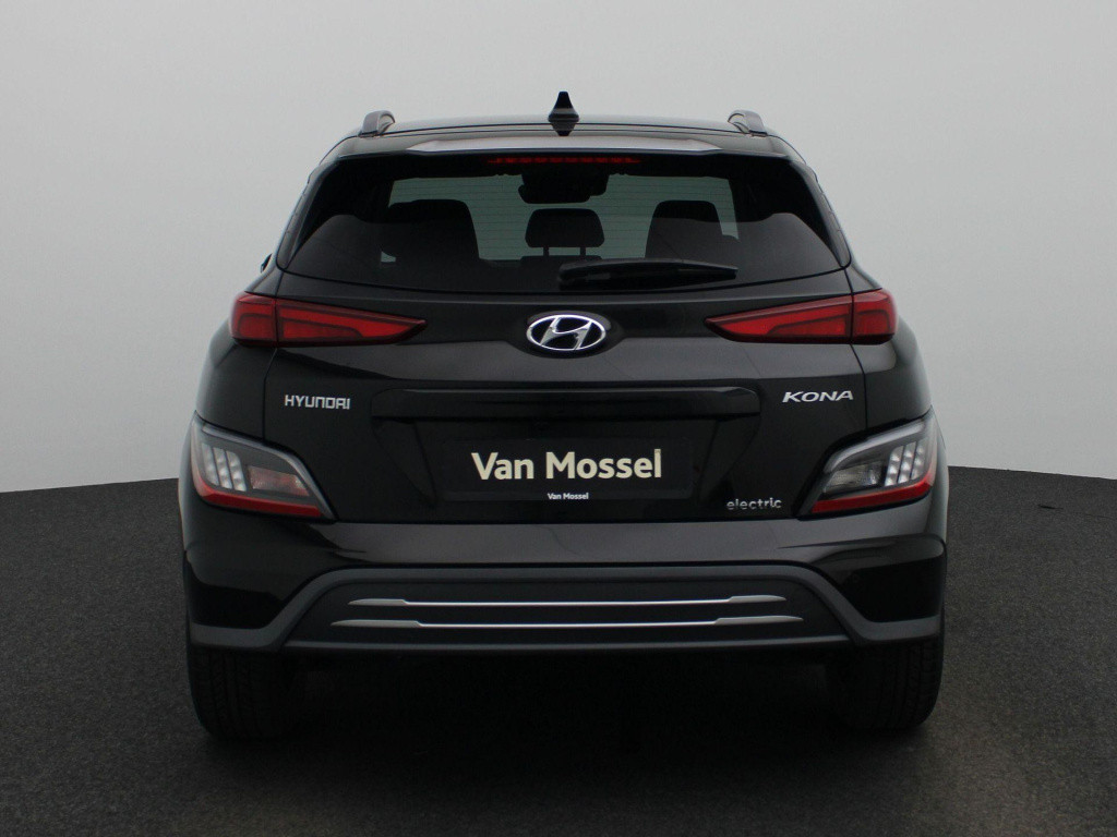 Hyundai Kona ev fashion 39 kwh