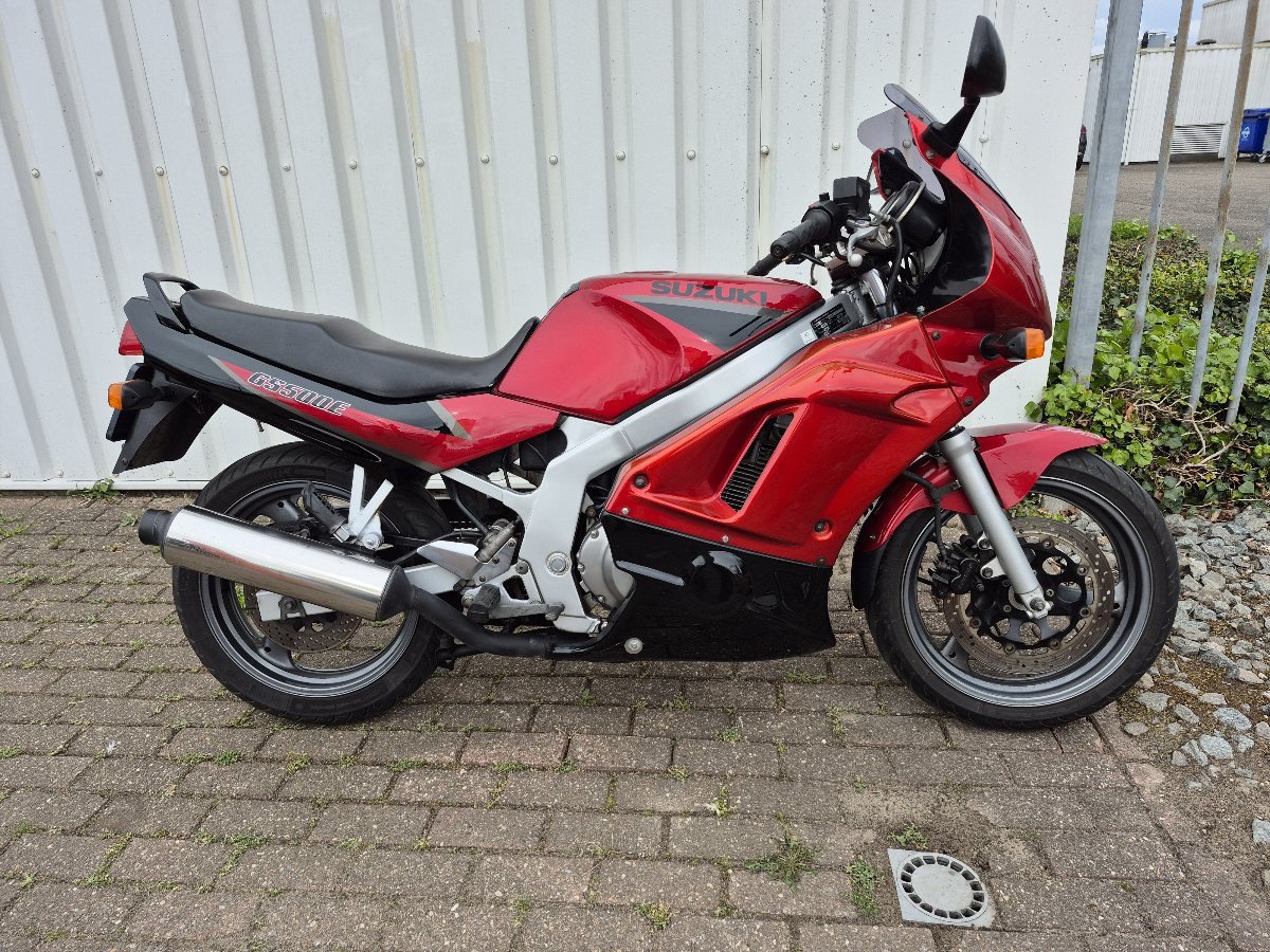 Suzuki GS500E Challenger, 35Kw