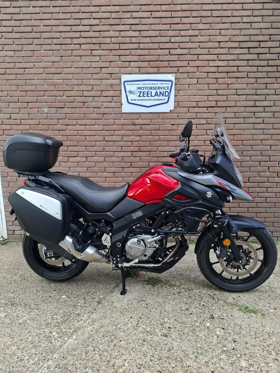 Suzuki DL 650 V-Strom (Bomvol opties!)