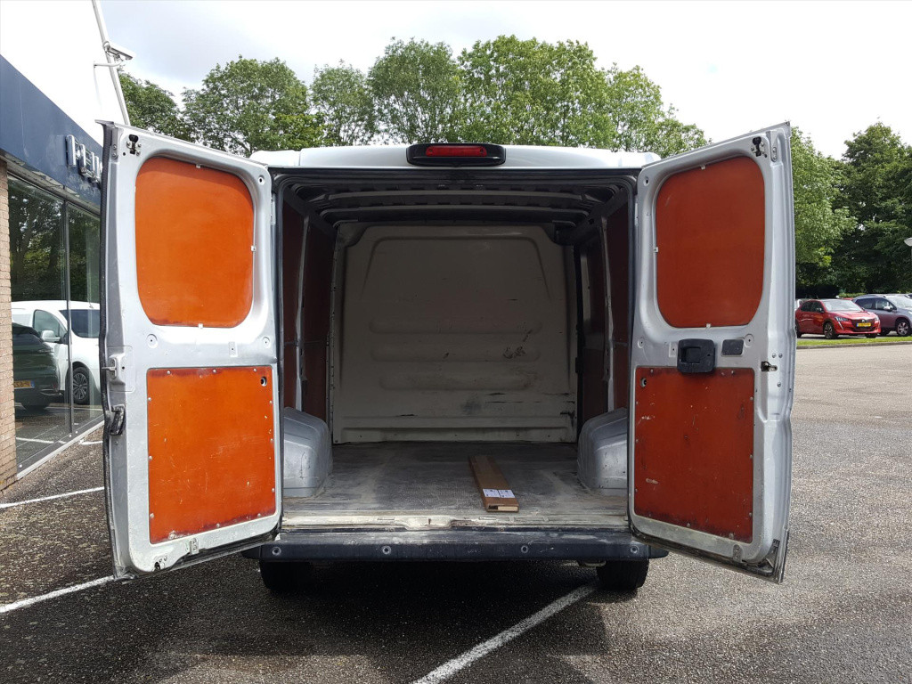 Peugeot Boxer gb 330 l1h1 bluehdi 130pk premium pack navigatie | airco | cr