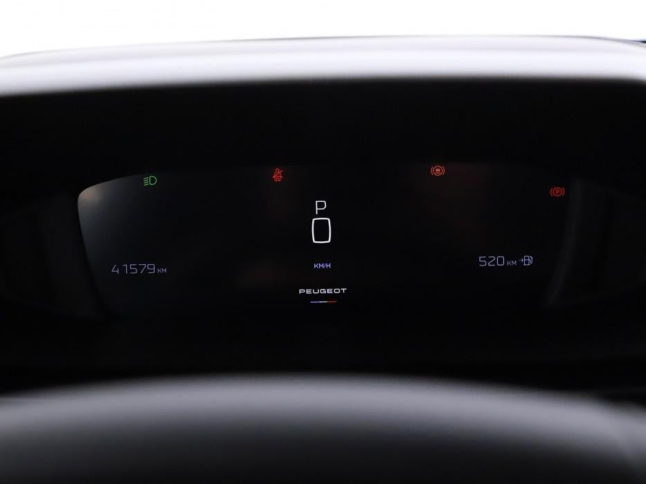 Peugeot 408 130 allure eat8 automaat /nav/cam