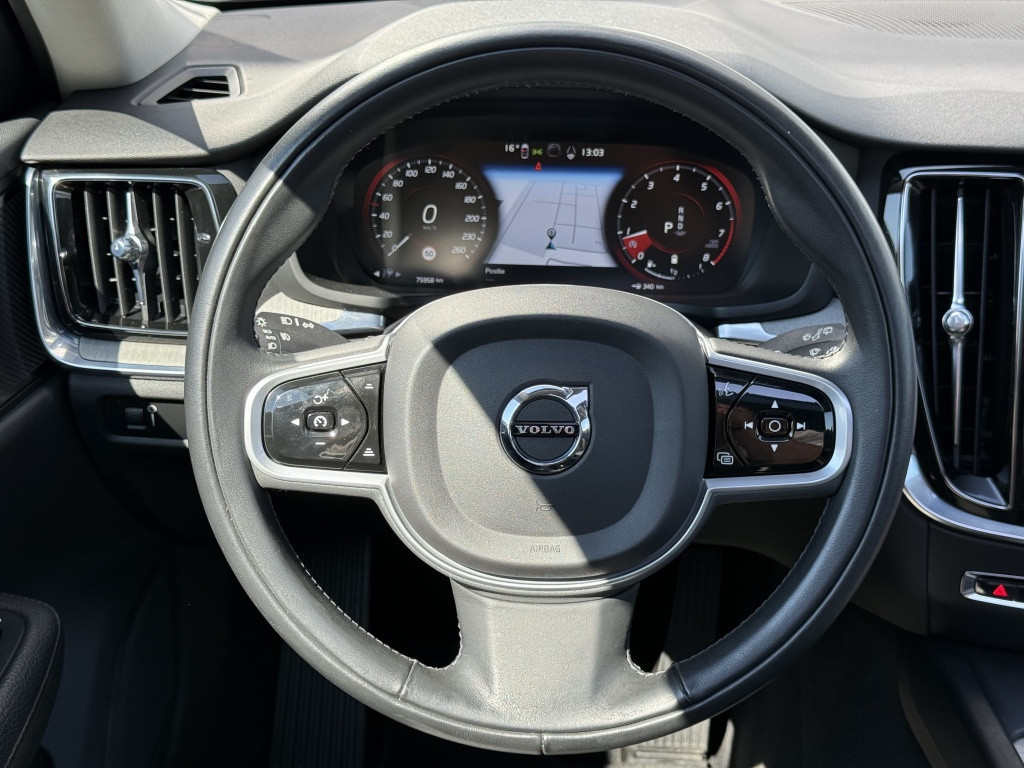 Volvo V60 b3 163pk inscription| panodak| adap.cruise| camera| leder| h&k s