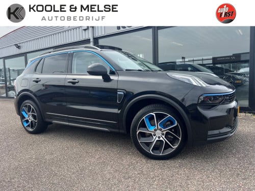 Lynk & Co 01 1.5 261pk plug in hybrid , panodak , adaptive cc , 360gr camer