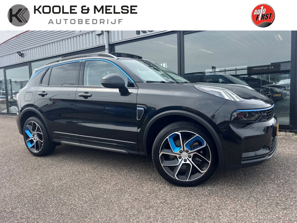 Lynk & Co 01 1.5 261pk plug in hybrid , panodak , adaptive cc , 360gr camer