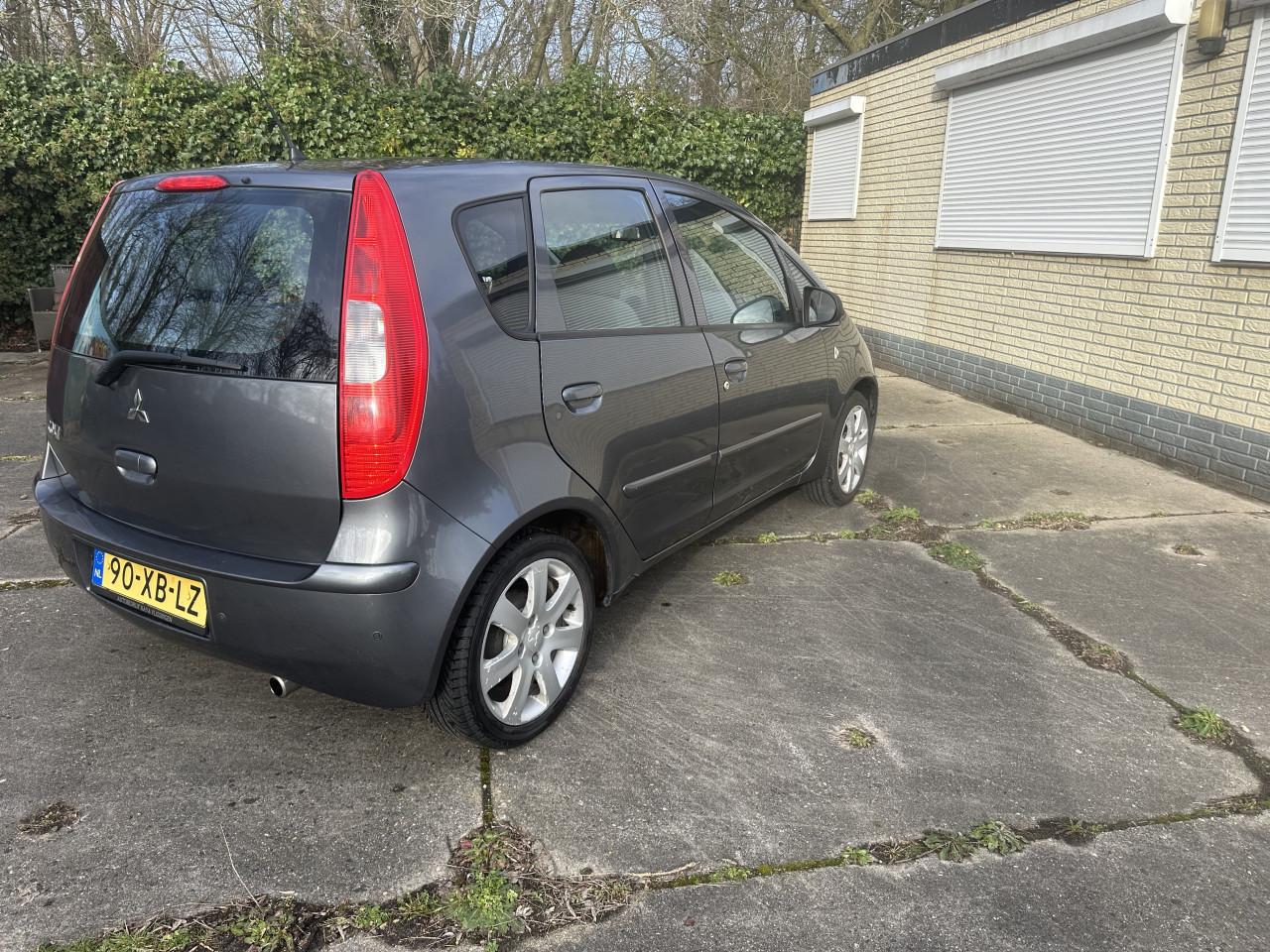 Mitsubishi colt 5 deurs