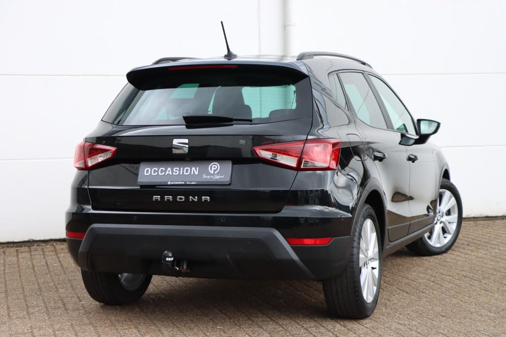 Seat Arona 1.0 tsi style business intense beats 95pk