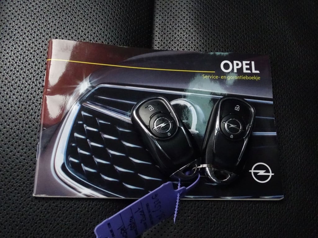 Opel Astra 1.4 innovation stoel-&stuurverwarming | massage stoel | navi