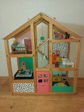 Z.g.a.n. houten HEMA poppenhuis incl. interieur en poppetjes